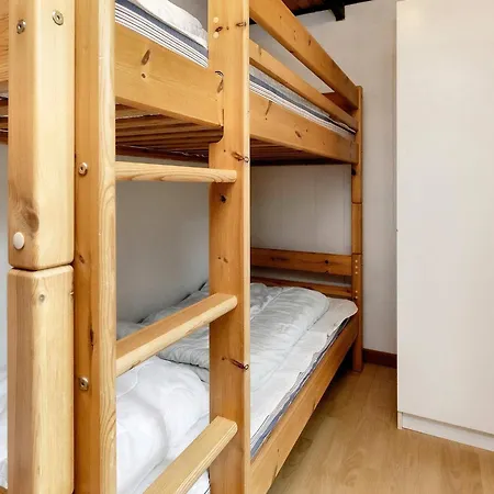 4 Person Holiday Home In Millinge-By Traum