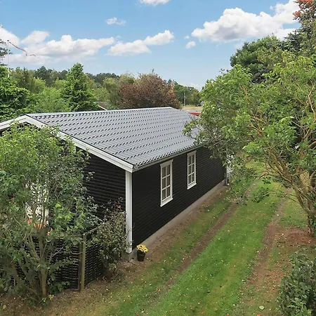 Hébergement de vacances 4 Person Holiday Home In Millinge-By Traum Millinge
